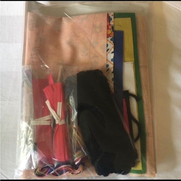 BUCILLA NEEDLECRAFT Stitchery Kit “Pinocchio” Doll - Picture 4 of 4